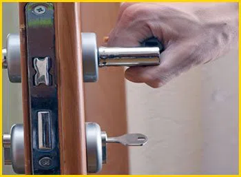 Metro Locksmith Services Atlanta, GA 404-479-7549 Metro Locksmith Services Atlanta, GA 404-479-7549 - 7-lock-installation